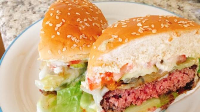 Do you like juicy hamburgers?