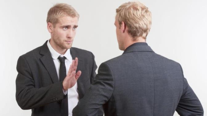 Do men get more competitive with other men when there’s a female present?