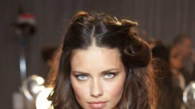 Which now retired Victoria's Secret model was your favorite?
