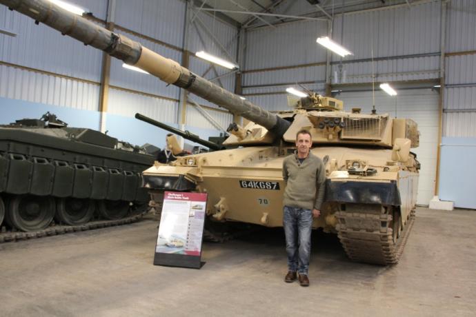 Who would win in a tank duel; a Challenger commanded by Richard Cutland or an Abrams commanded by Nicholas Moran?