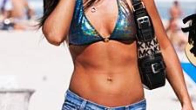 Girls, Is it true that majority of younger females enjoy wearing such short jeans shorts?