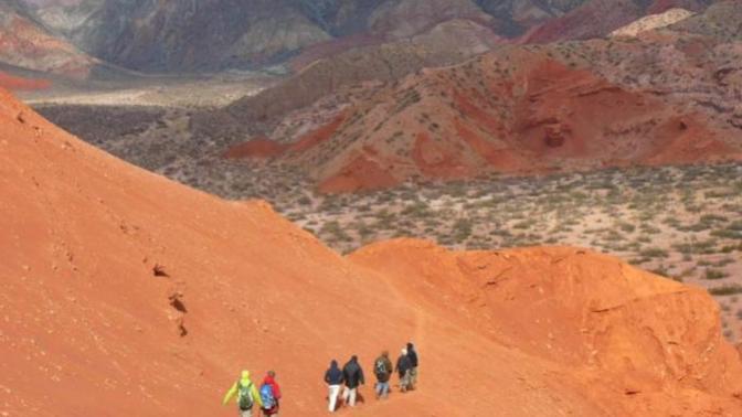 At what temperature does it become too hot for you to go hiking?
