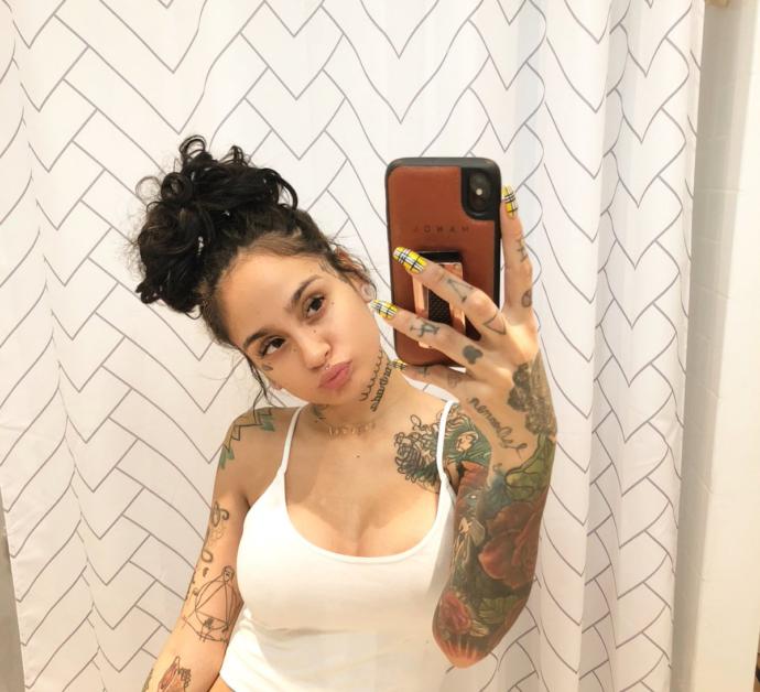 Anybody else think kelahni is Hot?