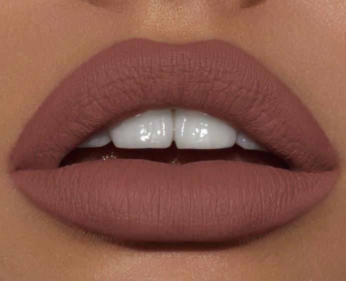 Lipstick: matte or glossy?