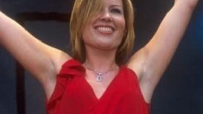 Girls, are her armpits shaved?