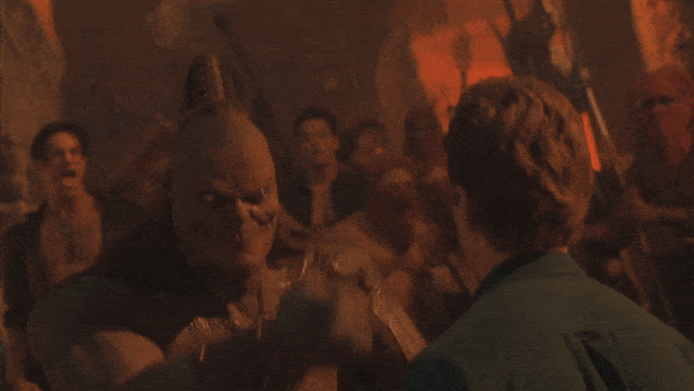 Why do girls find this scene so fucking hilarious?
