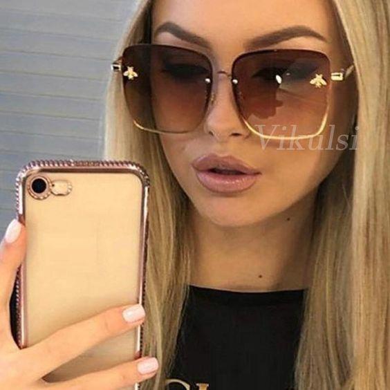 Which sunglasses style do you like?