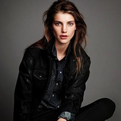 Do you like girly girls or tomboys??