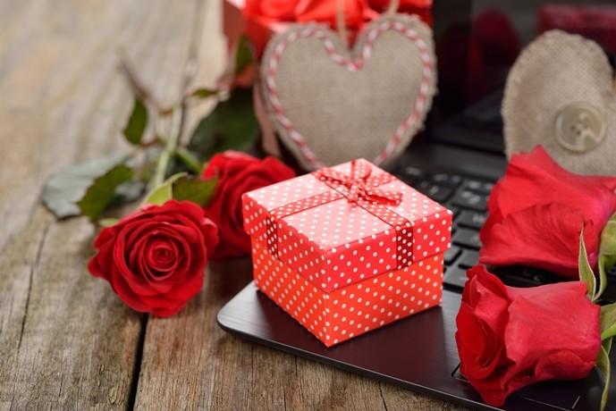How would you feel if someone got your significant other a Valentine's gift?