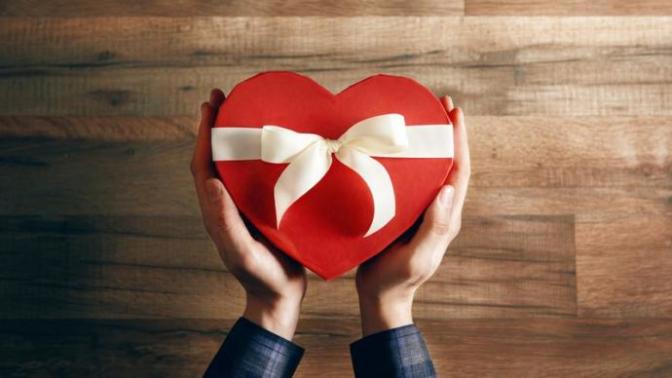 How would you feel if someone got your significant other a Valentine's gift?