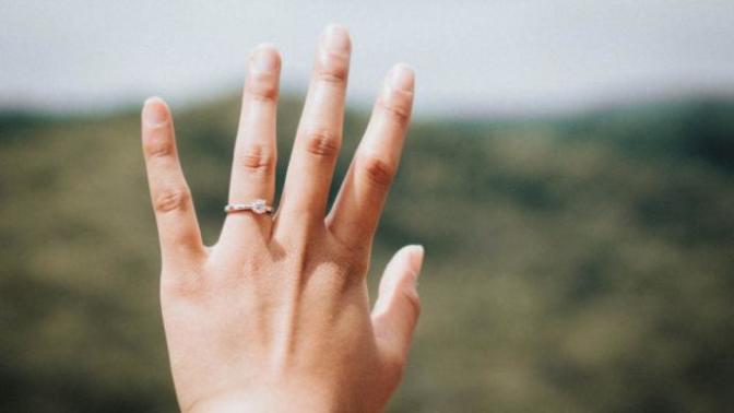 I was given a $1 engagement ring that I hate? Should I be upset over this?