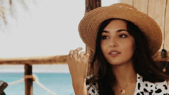 Which woman is the most good looking - Hande Erçel, Taylor Hill, Gigi Hadid or Kate Upton?