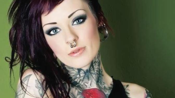 Anyone else not find tattoos or piercings attractive?
