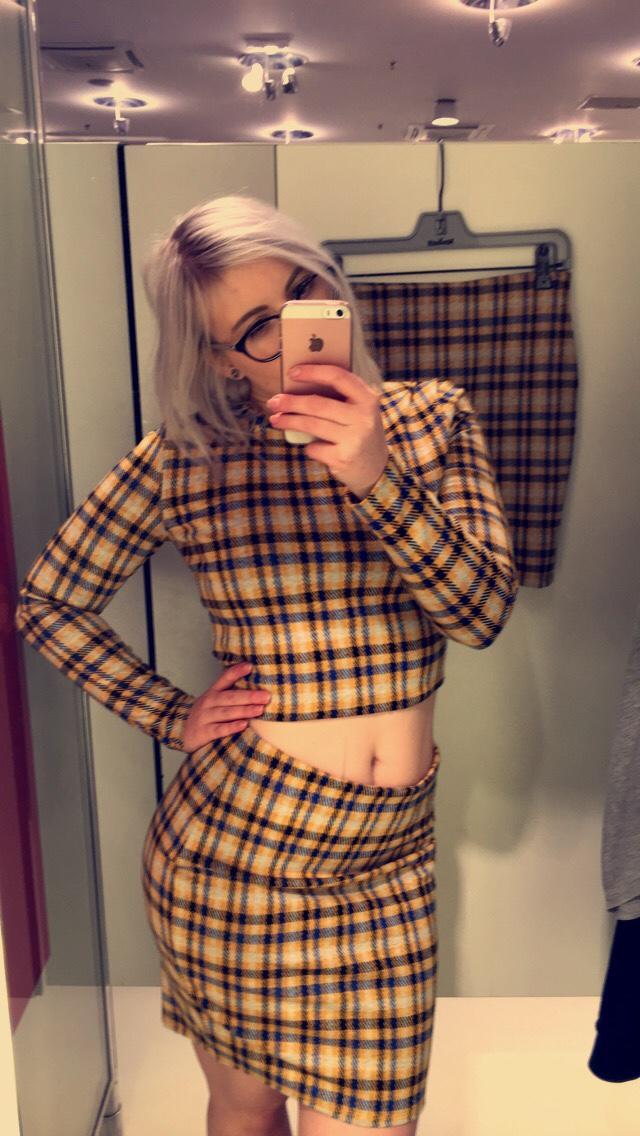 What do you think about this outfit?