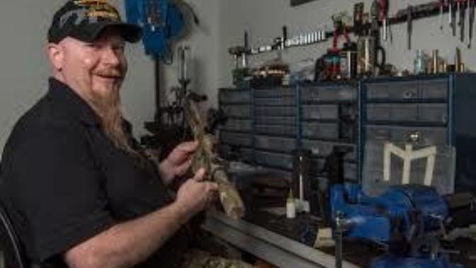 What exactly is a "Gun Expert"? How do I become a "Gun Expert"?