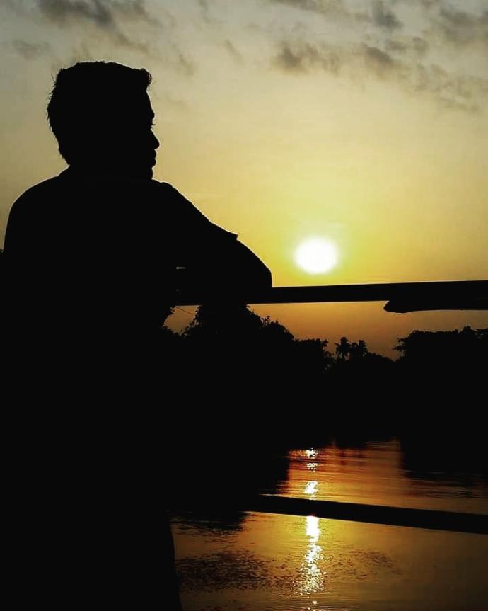 Do you guys like this photograph? it is me though?