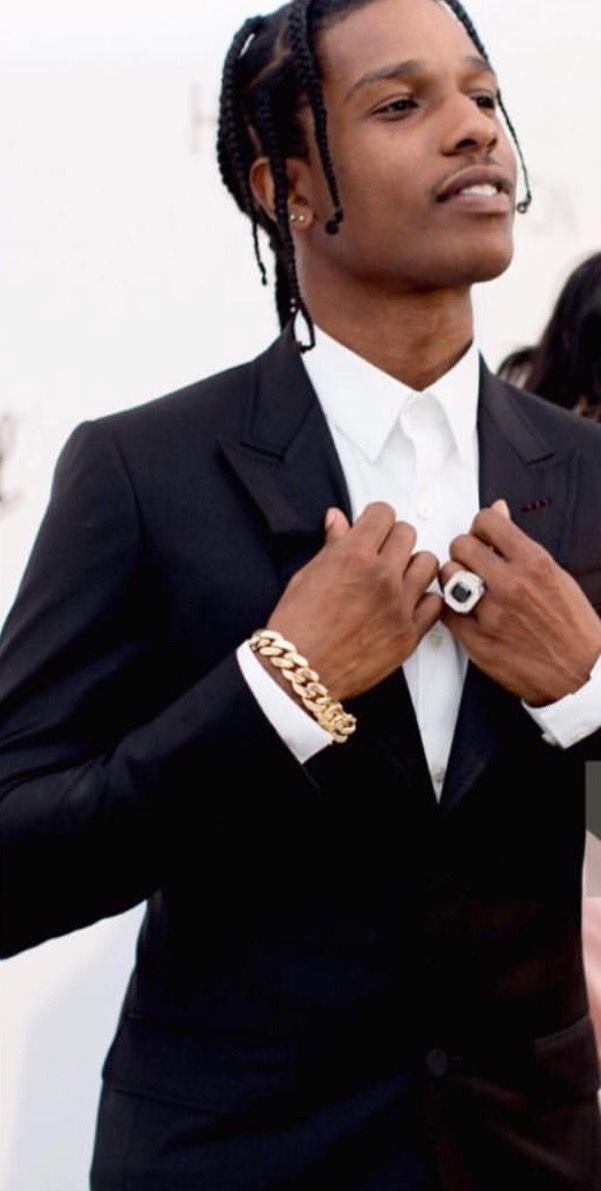 Why do people say rappers r ugly? theyre so cute?
