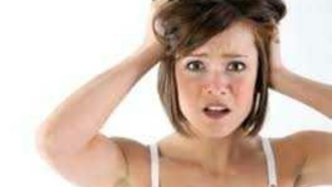 Is it true that girls stress about everything at once and that guys can clear their mind or choose what to worry about more than girls?