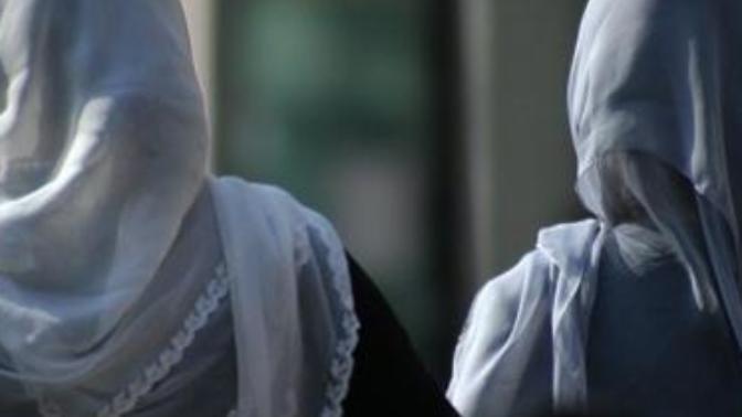 Austrian girls forced to wear hijabs to avoid sexual harassment. Cultural enrichment or not?