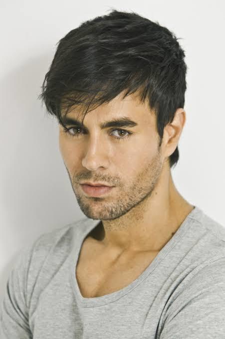 Who is sexier.Chris Hemsworth or Enrique Iglesias?