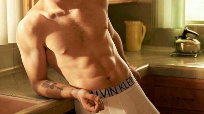 Calvin Klein Advert: Shawn Mendes vs. Justin Bieber?