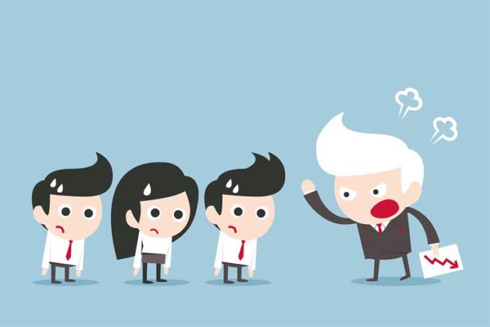 How much of a dumbass do you have to be to blame your employees for low sales?