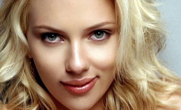 Do you think Scarlett Johansson is attractive?