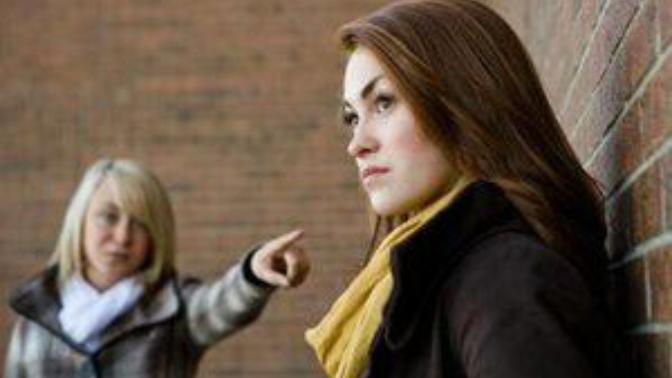 Would you stay friends with a compulsive liar?