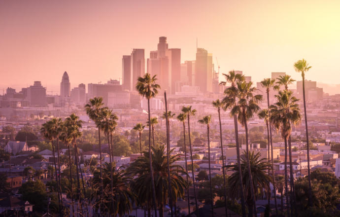 Which of the following cities in the US would you recommend me to visit for a weekend vacation this Summer?