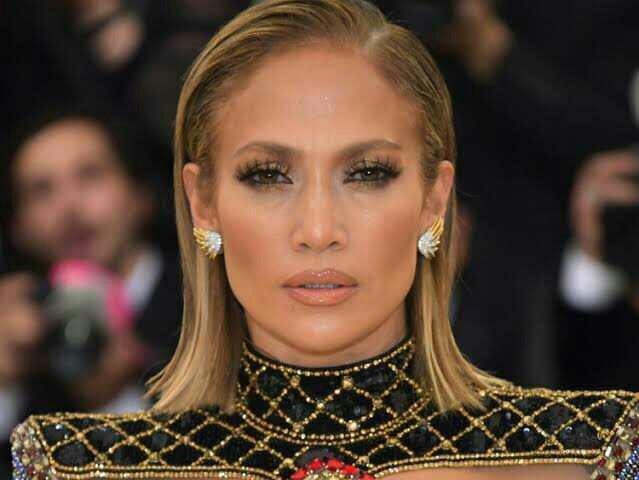 Do you find Jennifer Lopez attractive?
