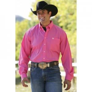 Girls, What do you think of guys wearing pink?