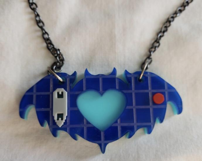 Do you like this battleship style necklace?