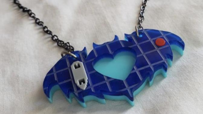 Do you like this battleship style necklace?