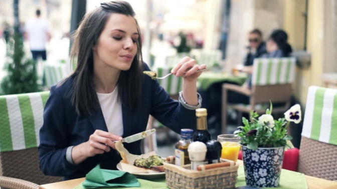 What are you eating or did you eat for lunch today?