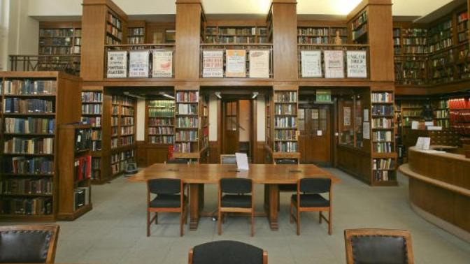 How come people don't go to the public library anymore?