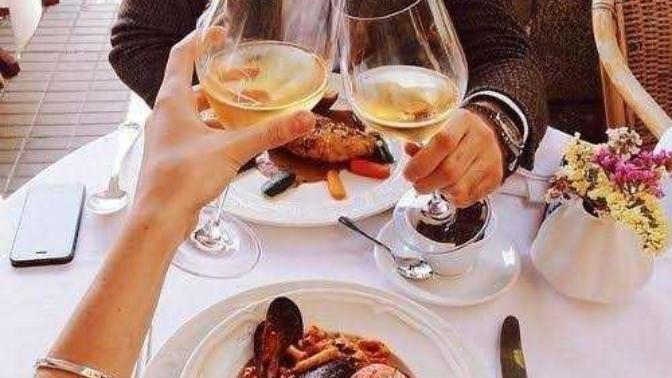 What is the worst first date you have ever been on? What made it so bad?