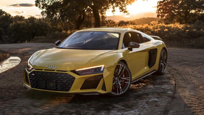 Which car gets more attention in the public?