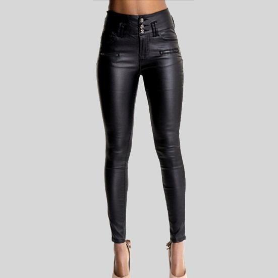 Do girls like to be modest, or is there something else to the skin tight jeans and the short tops?