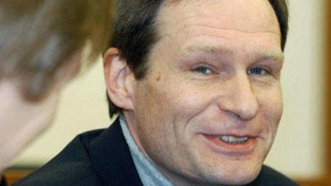 Would you attend a dinner party hosted by this guy?