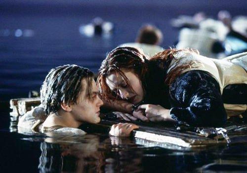 Could Jack and Rose both have fit on the door in Titanic?