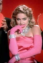 Anyone else ever had the opportunity to wear evening (Opera) gloves? Guys do you like the looks of these on girls?