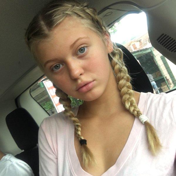 Do you think Loren Gray is pretty?
