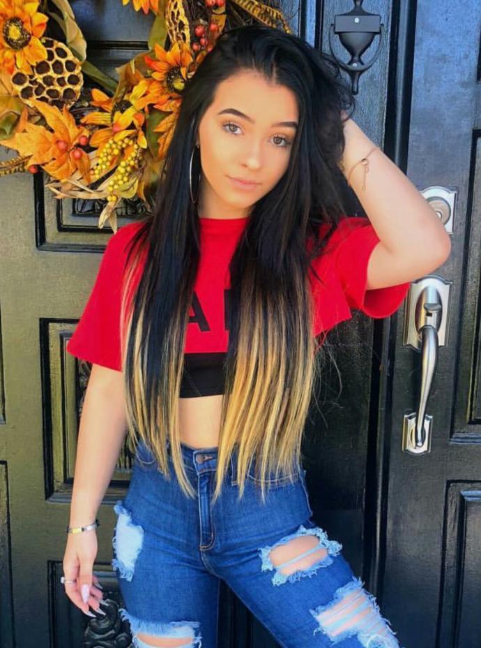 Which young woman is more beautiful?