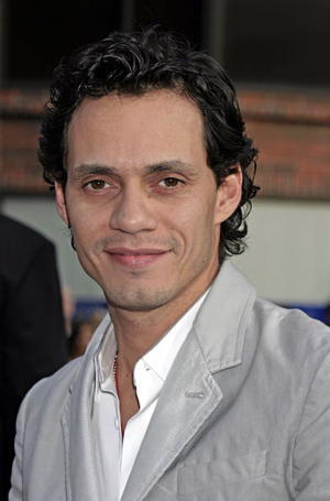 Girls, Do you find Marc Anthony attractive? What would you rate out of 10?