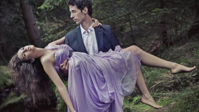 Do girls have more significant differences than guys, considering that there is uniformity of guys traits and fashion that girls are free to use?