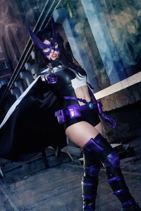 Girls, Which of these cosplays do you think is the hottest.... Please comment as well... And which peice of outfit is most important??