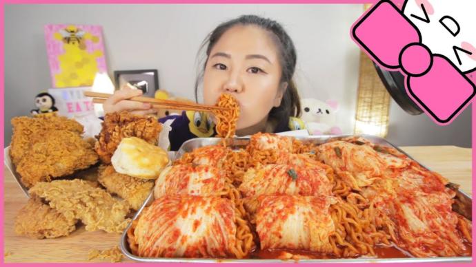 Guys, is it a turn off if a woman can eat? Ladies, do you get shy around your boo/your date?