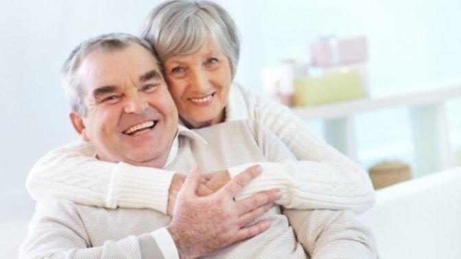 Girls, are most older men attractive, average, or unattractive? Guys, are most older women attractive, unattractive, or average?