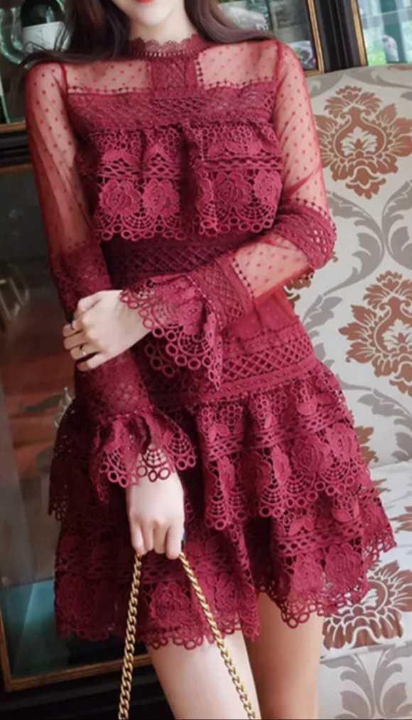Which dress do you like the best??