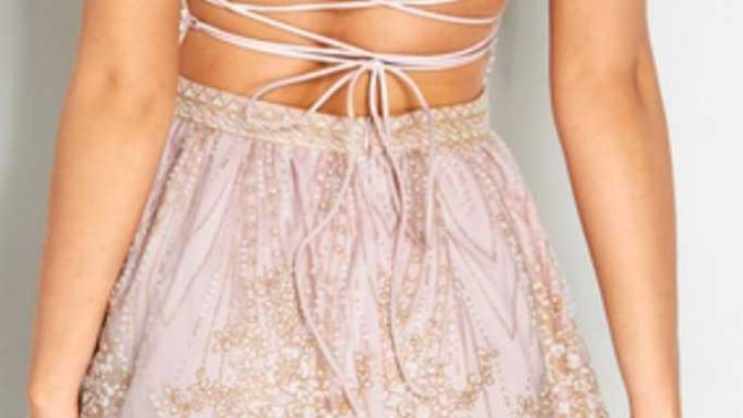 Which dress do you like the best?